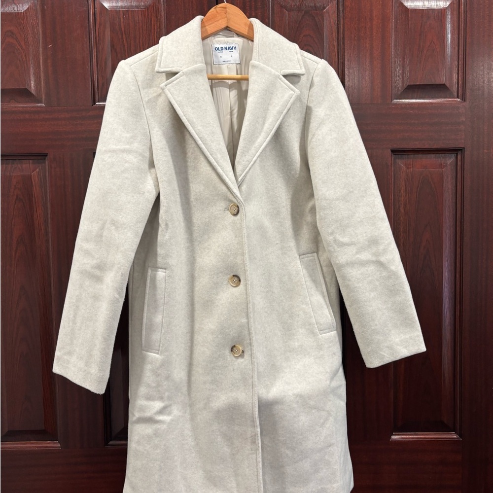 Women's Ivory Coat